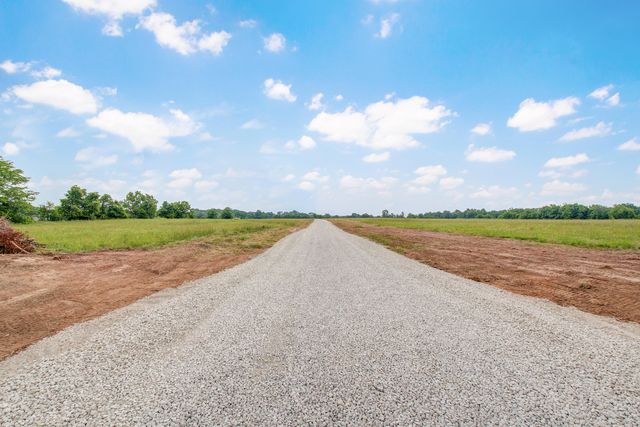 Lot 8 East Hill, Mount Vernon, MO 65712