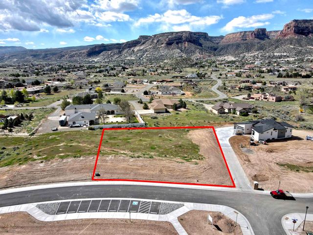 2227 Canyon Rim Dr, Grand Junction, CO 81507