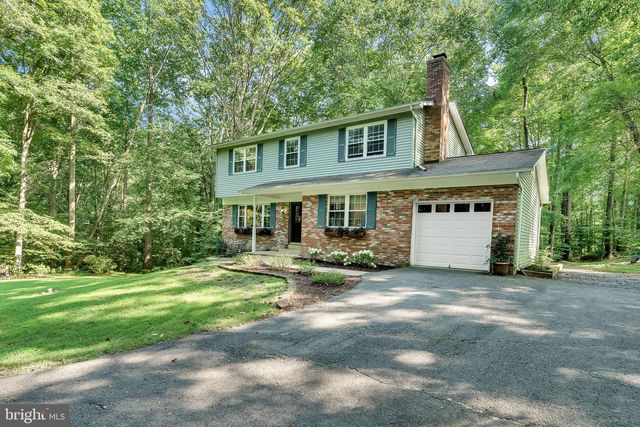 1651 Colonial Oak Ct, Huntingtown, MD 20639