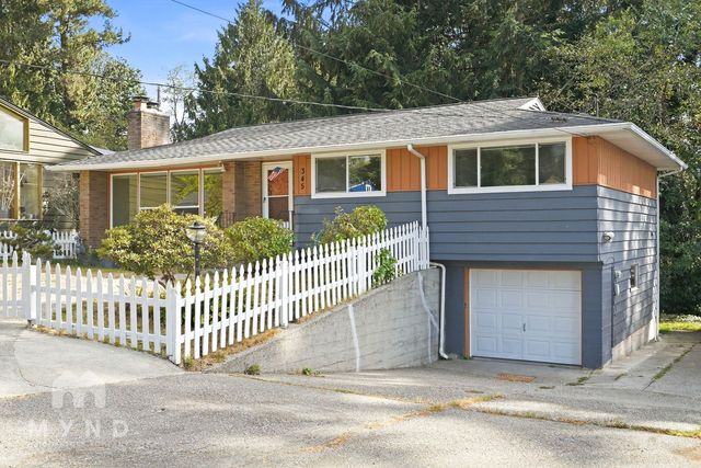 345 NE 163rd St, Shoreline, WA 98155