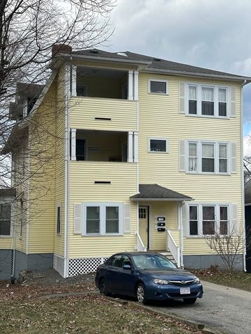 76 Providence St, Worcester, MA 01604
