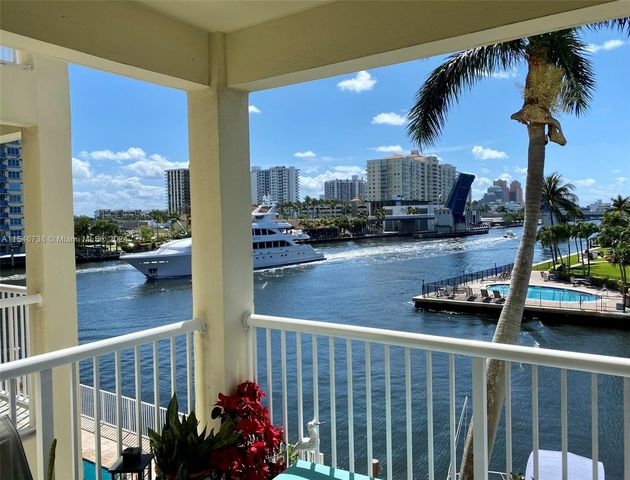 2900 NE 33rd Ct #303, Fort Lauderdale, FL 33306