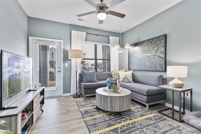 5000 Domain Dr #2-545047, Morgantown, WV 26501