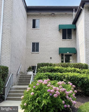 7 Rockford Rd #12, Wilmington, DE 19806