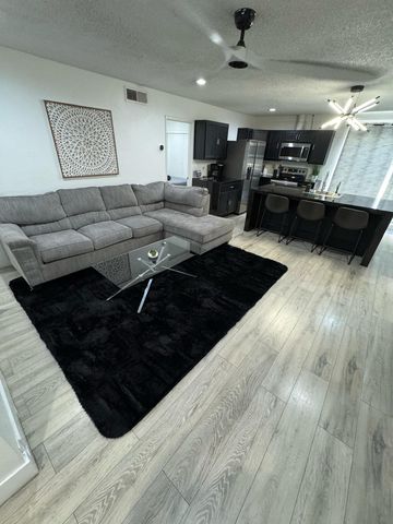 2928 Poplar Ave #2-ID1620943P, Las Vegas, NV 89101