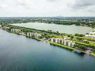 117 Lake Emerald Dr #408, Oakland Park, FL 33309