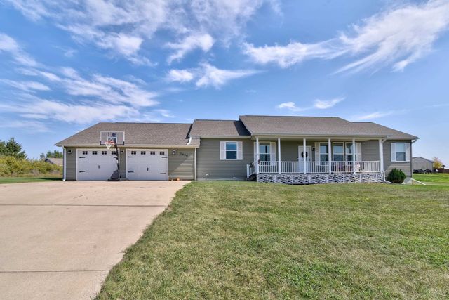 1638 365th Ave, Estherville, IA 51334