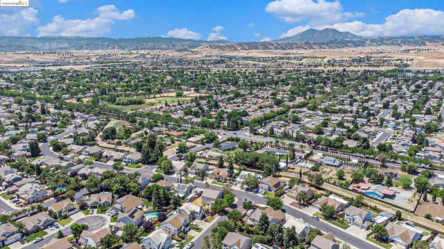 Brentwood, CA Homes For Sale & Brentwood, CA Real Estate | Trulia