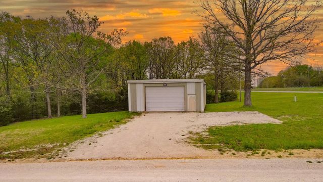 26164 County Road 254L, Hermitage, MO 65668