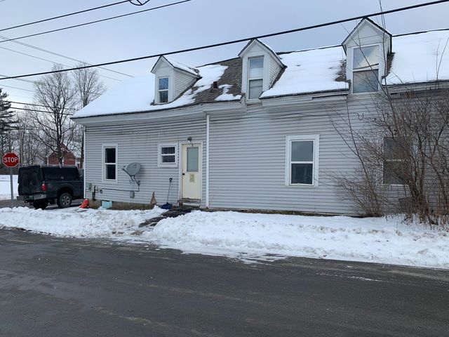 35 E  High St #2, Morrisville, VT 05661