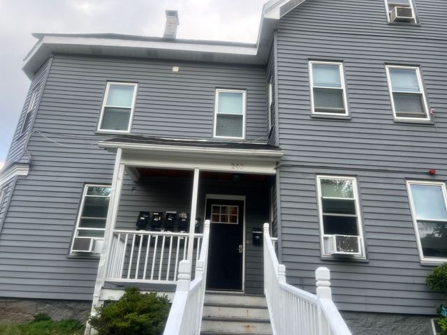 240 Crescent St #1CCEFB929, Waltham, MA 02453
