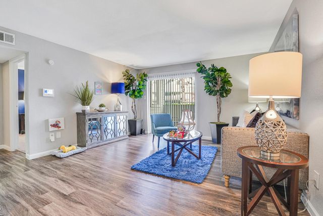 15910 FM 529 Rd #1304, Houston, TX 77095