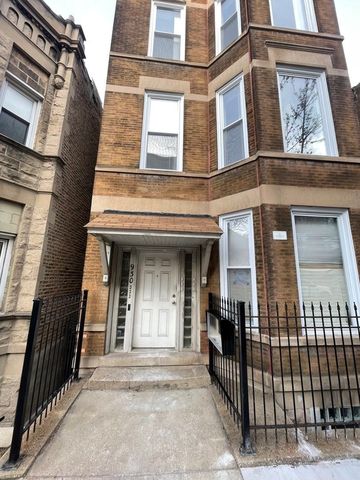 930 W  35th St   #3R, Chicago, IL 60609