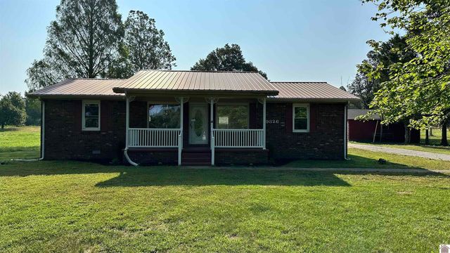 9826 State Route 945, Boaz, KY 42027