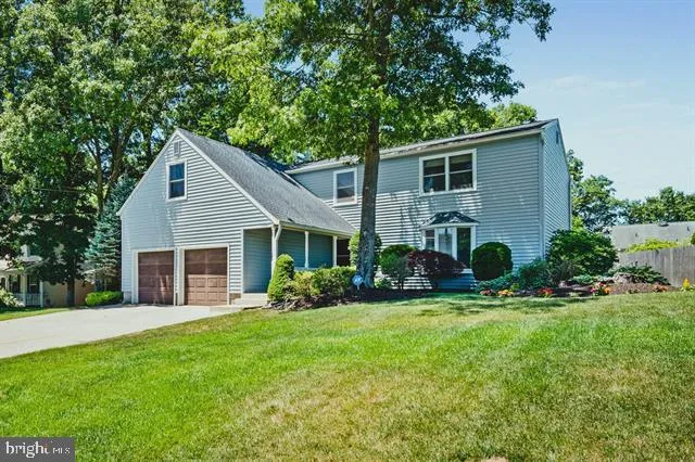 493 S  Fir Ave, Absecon, NJ 08205