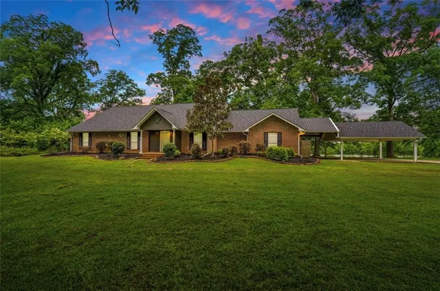 1520 Palmer Chapel Rd, Pineville, LA 71360