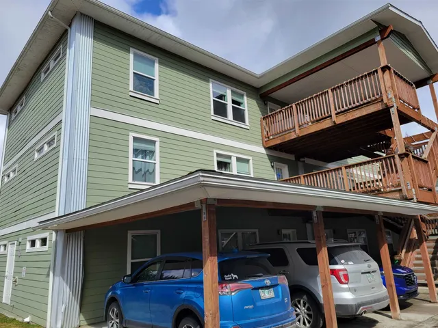 3235 Bresee St #D5, Juneau, AK 99801