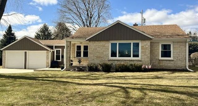 113 South Orchard STREET, Thiensville, WI 53092