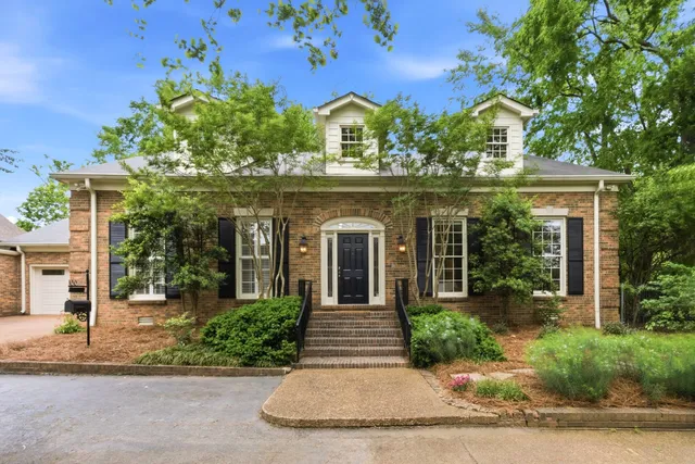 4106 Estes Rd, Nashville, TN 37215