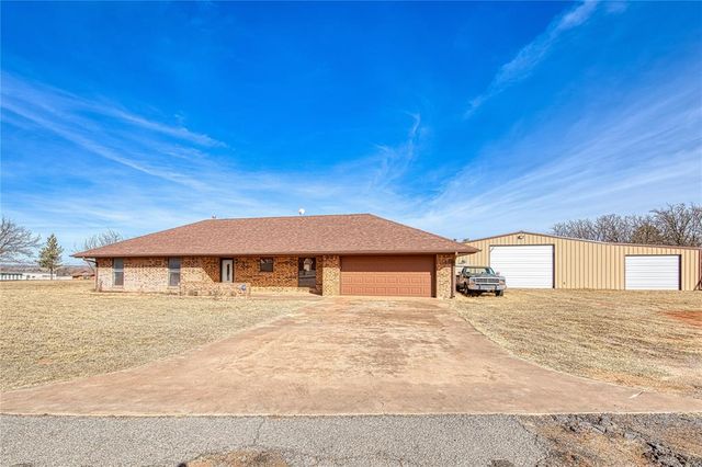 109 Park Dr, Sayre, OK 73662