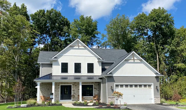 Quaker Lake Ter, Orchard Park, NY 14127