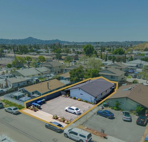 1122-24 Oro St, El Cajon, CA 92021