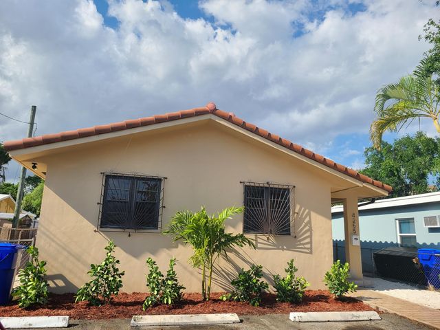 4265 NW 2nd Ter, Miami, FL 33126