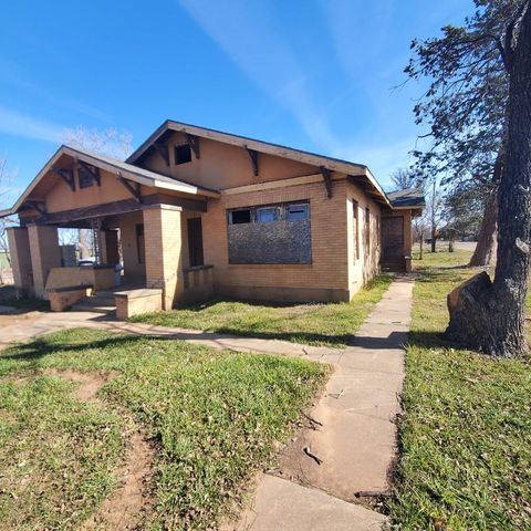 223 S  State St, Bronte, TX 76933