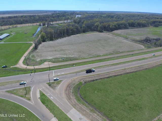 Highway 82/hwy 49 South Cor, Greenwood, MS 38930