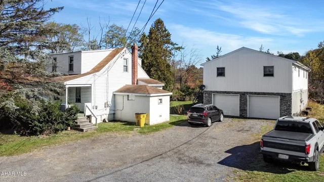 131-135 Munster Rd, Portage, PA 15946