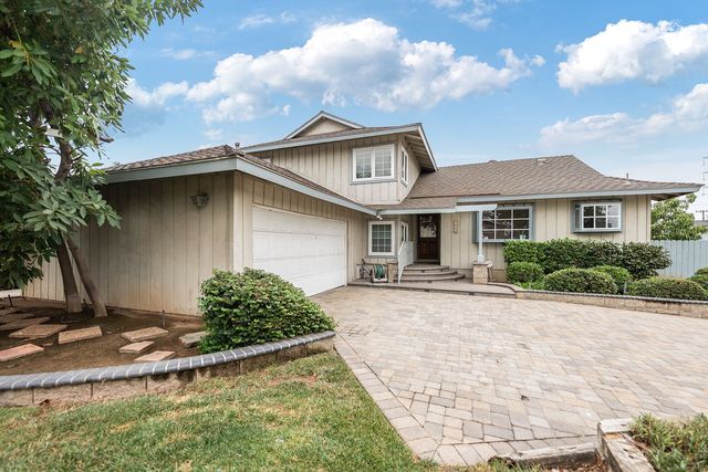 1486 N  Harwood St, Orange, CA 92867