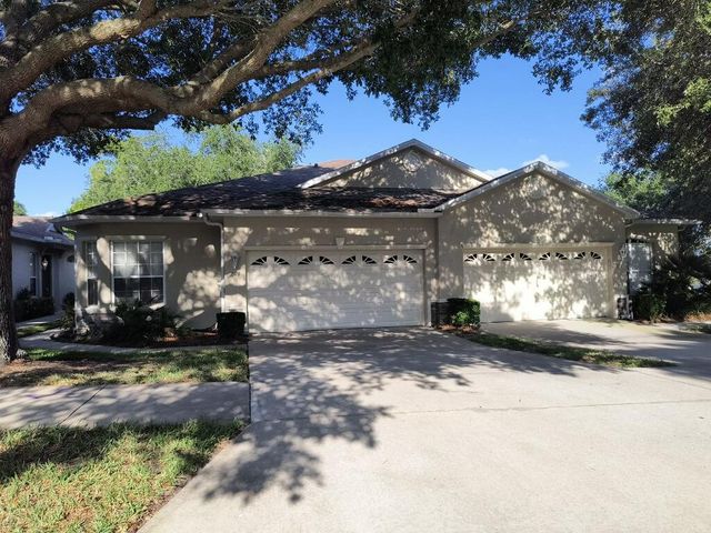 209 Lourdan Ct, Debary, FL 32713