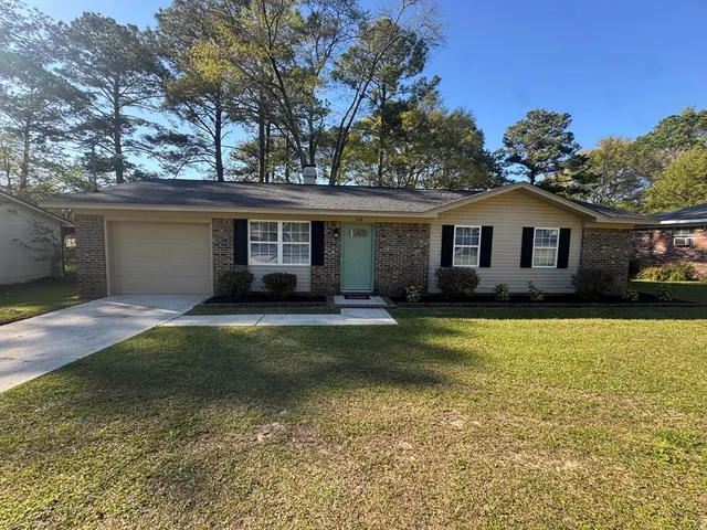 610 Pinto Dr, Dothan, AL 36301