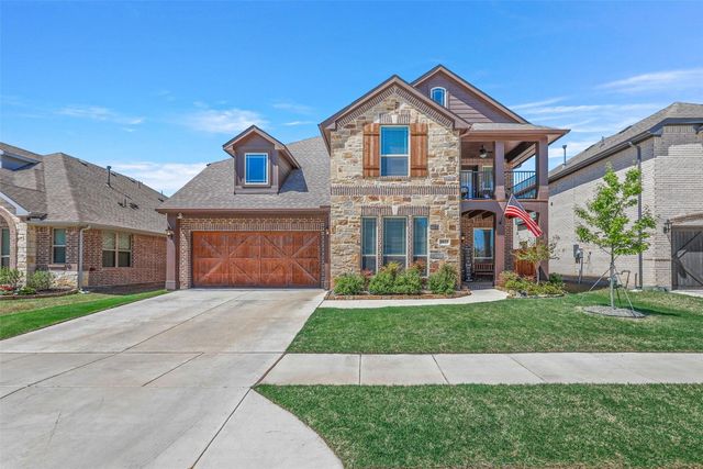 11625 Falcon Trace Dr, Fort Worth, TX 76244