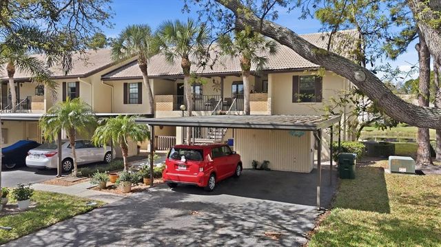 380 Three Lakes Ln #A, Venice, FL 34285