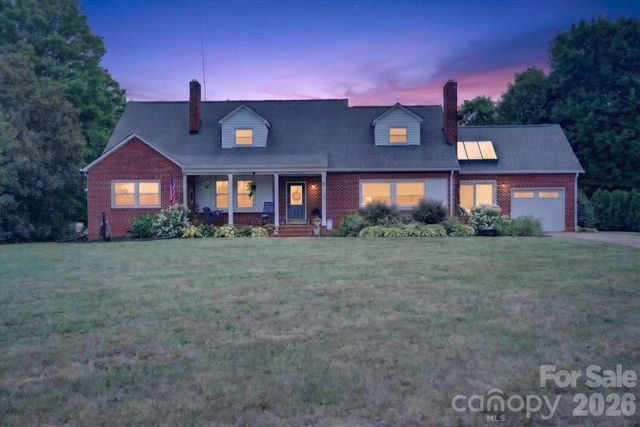 941 Casar Belwood Rd, Lawndale, NC 28090