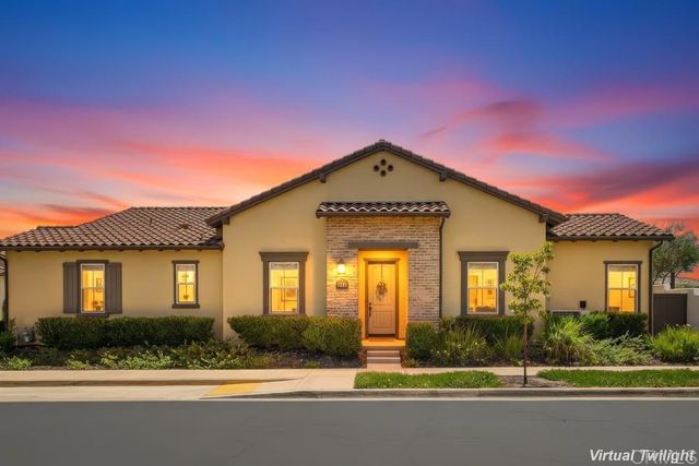 7875 Lusardi Creek Ln, San Diego, CA 92127