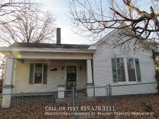 307 N  Central Ave, Nicholasville, KY 40356
