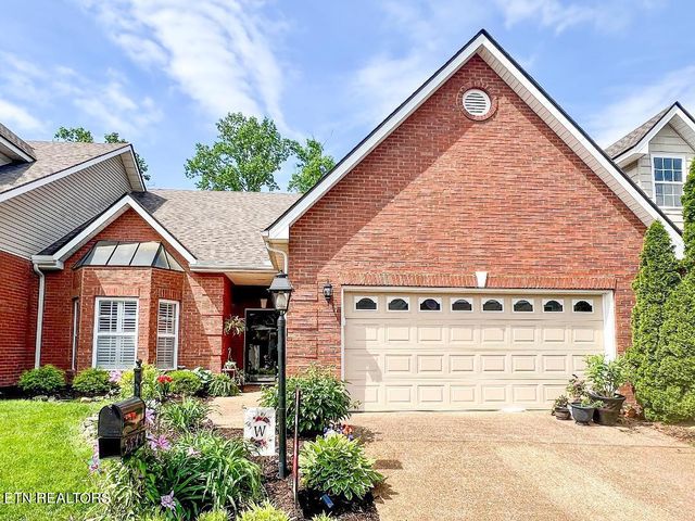 5547 Beverly Square Way, Knoxville, TN 37918