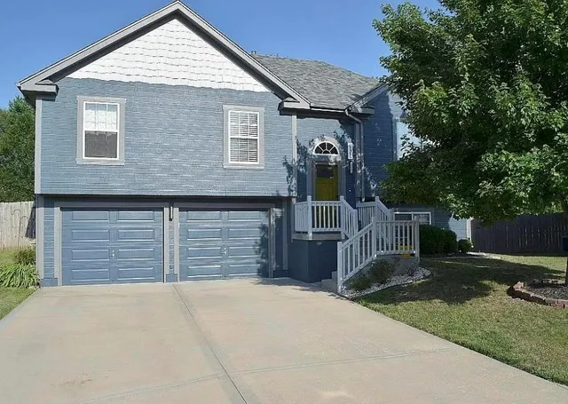 931 S  Jones Ct, Independence, MO 64056