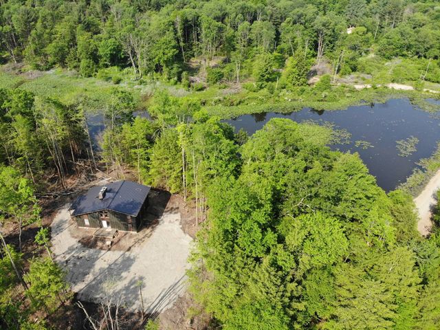 13510 Newton Town Rd, Titusville, PA 16354