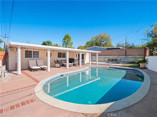 18920 Felbridge St, Santa Clarita, CA 91351