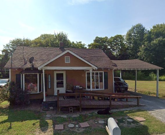 327 Pease Ave, Dyersburg, TN 38024