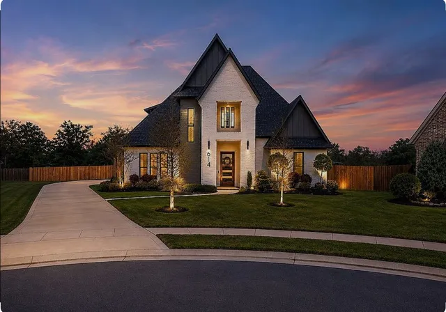 614 Corinth Cir, Bossier City, LA 71111