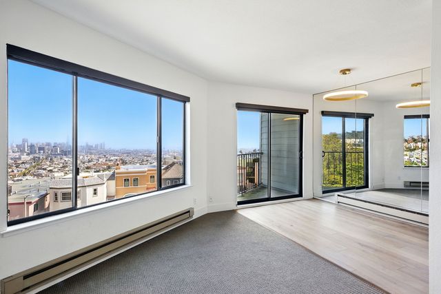 3550 Market St #206, San Francisco, CA 94131
