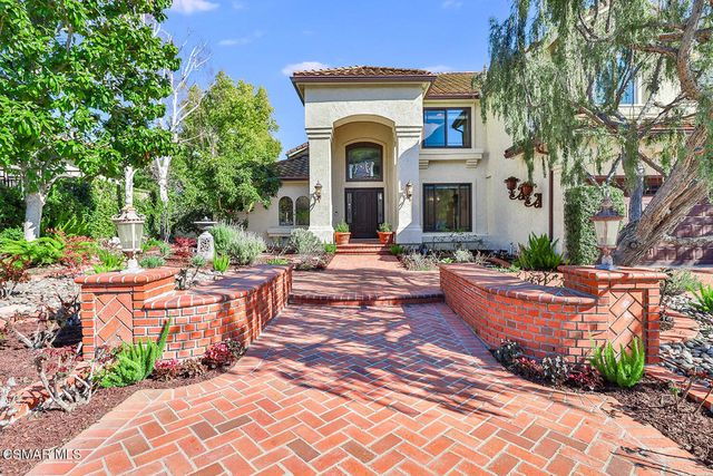 2612 Yellowwood Dr, Westlake Village, CA 91361