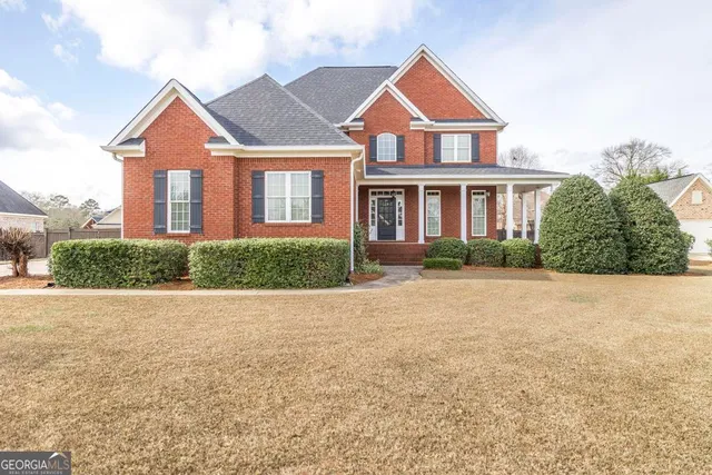 202 Avondale Cir, Warner Robins, GA 31088