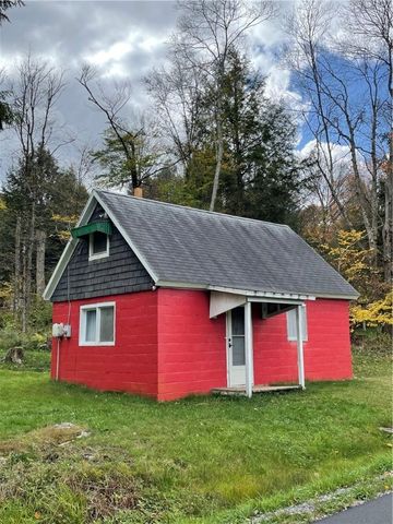 2410 Red Mill Rd, Smethport, PA 16749