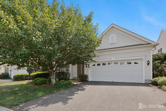380 Windfall Ln, Somerset, NJ 08873