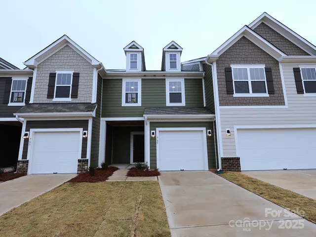 765 Lock Haven Dr NW, Concord, NC 28027